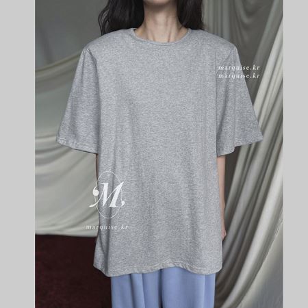 Dongdaemum Women’s Shirts, Tops & T-Shirts, a testament to the elegance and quality of wholesale Korean fashion.