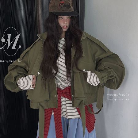 Dongdaemum Women’s Coats & Jackets, a testament to the elegance and quality of wholesale Korean fashion.
