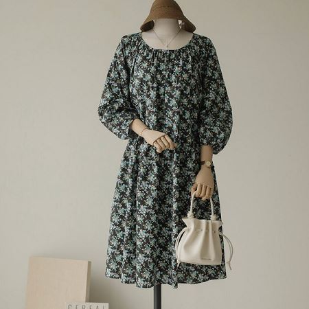 Dongdaemum Women’s Dresses, a testament to the elegance and quality of wholesale Korean fashion.