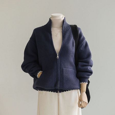 Dongdaemum Women’s Coats & Jackets, a testament to the elegance and quality of wholesale Korean fashion.