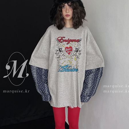 Dongdaemum Women’s Shirts, Tops & T-Shirts, a testament to the elegance and quality of wholesale Korean fashion.