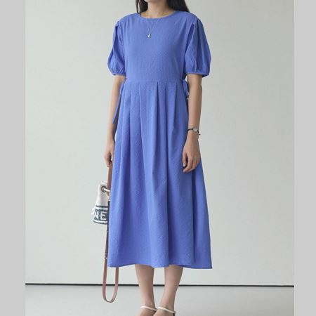Dongdaemum Women’s Dresses, a testament to the elegance and quality of wholesale Korean fashion.
