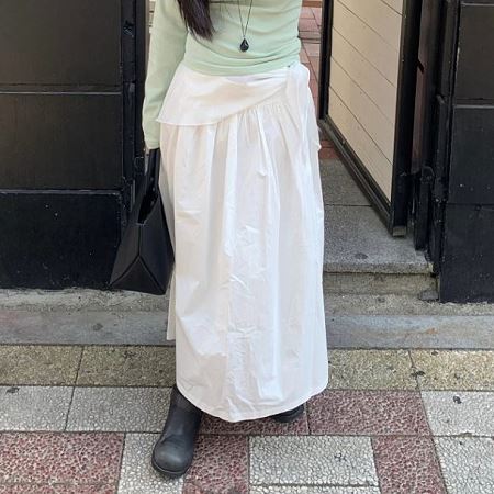 Dongdaemum Women’s Dresses, a testament to the elegance and quality of wholesale Korean fashion.