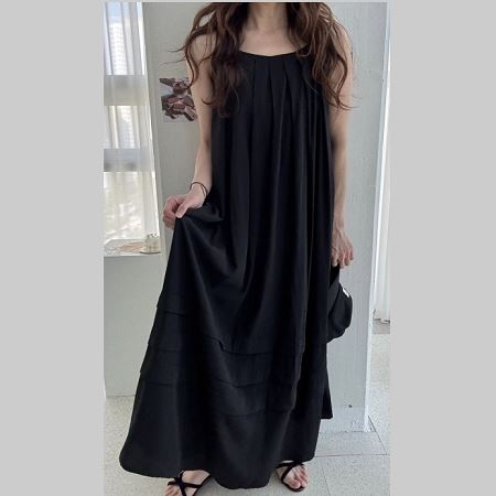 Dongdaemum Women’s Dresses, a testament to the elegance and quality of wholesale Korean fashion.