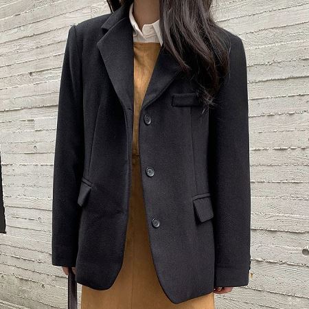 Dongdaemum Women’s Coats & Jackets, a testament to the elegance and quality of wholesale Korean fashion.