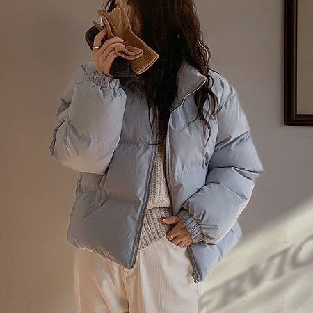 Dongdaemum Women’s Coats & Jackets, a testament to the elegance and quality of wholesale Korean fashion.