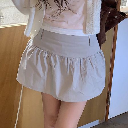 Dongdaemum Women’s Dresses, a testament to the elegance and quality of wholesale Korean fashion.