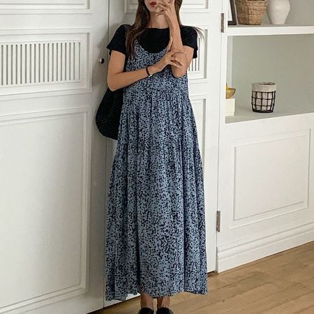 Dongdaemum Women’s Dresses, a testament to the elegance and quality of wholesale Korean fashion.