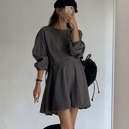 Dongdaemum Women’s Dresses, a testament to the elegance and quality of wholesale Korean fashion.