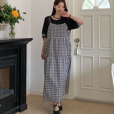 Dongdaemum Women’s Dresses, a testament to the elegance and quality of wholesale Korean fashion.
