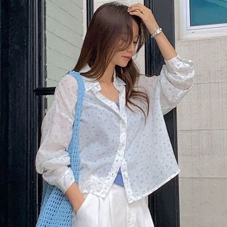 Dongdaemum Women’s Shirts, Tops & T-Shirts, a testament to the elegance and quality of wholesale Korean fashion.