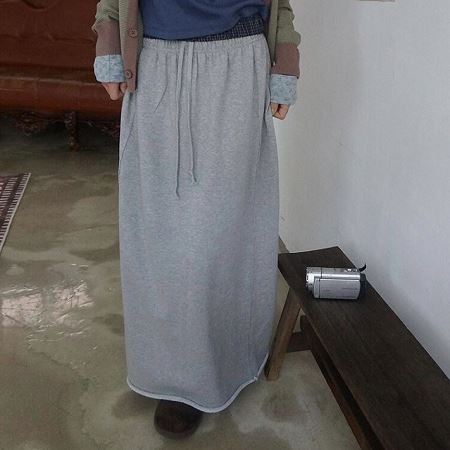 Dongdaemum Women’s Dresses, a testament to the elegance and quality of wholesale Korean fashion.