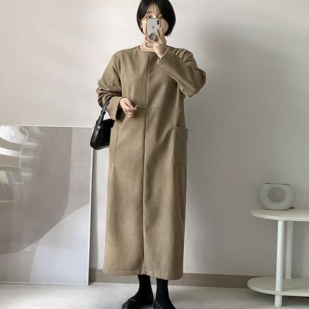 Dongdaemum Women’s Dresses, a testament to the elegance and quality of wholesale Korean fashion.