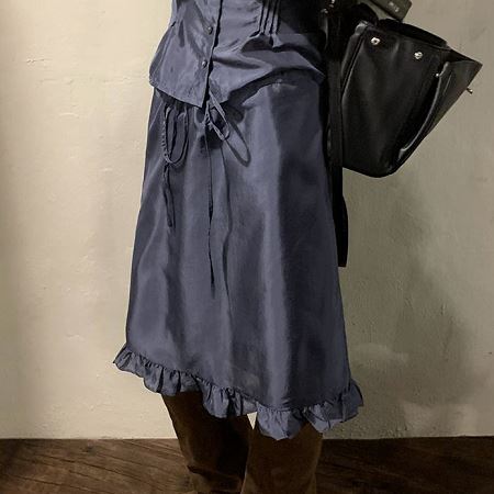 Dongdaemum Women’s Dresses, a testament to the elegance and quality of wholesale Korean fashion.