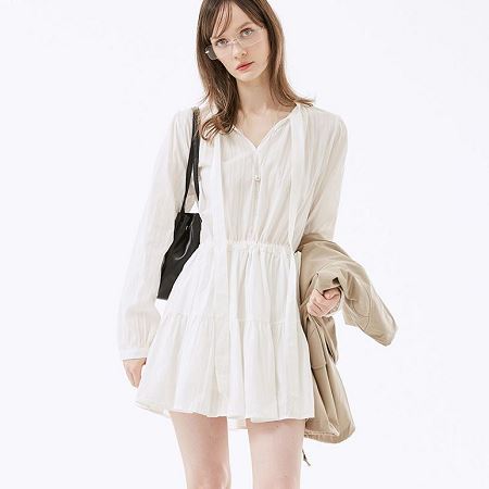 Dongdaemum Women’s Dresses, a testament to the elegance and quality of wholesale Korean fashion.
