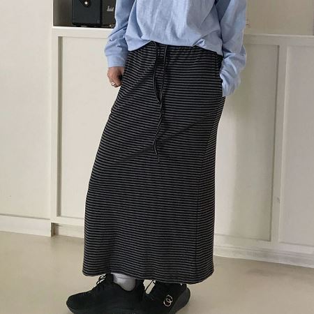 Dongdaemum Women’s Dresses, a testament to the elegance and quality of wholesale Korean fashion.