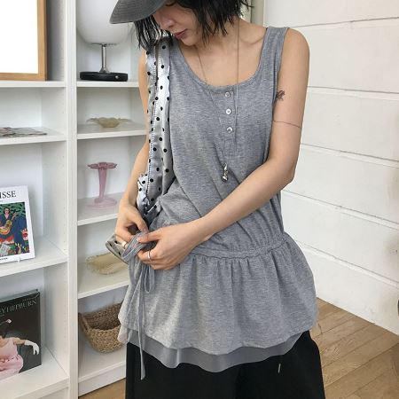 Dongdaemum Women’s Dresses, a testament to the elegance and quality of wholesale Korean fashion.
