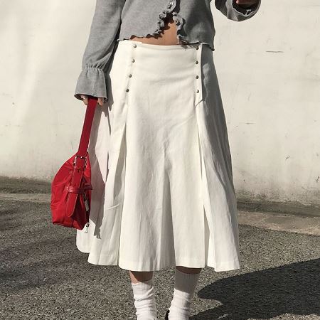 Dongdaemum Women’s Dresses, a testament to the elegance and quality of wholesale Korean fashion.