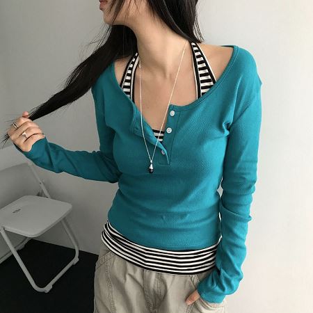 Dongdaemum Women’s Shirts, Tops & T-Shirts, a testament to the elegance and quality of wholesale Korean fashion.
