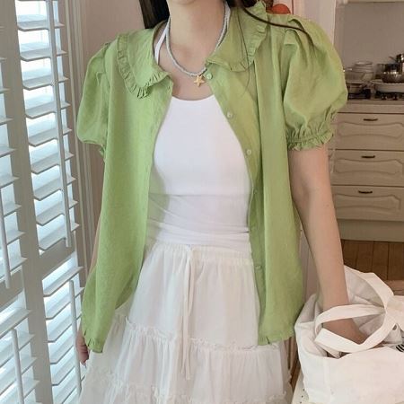 Dongdaemum Women’s Shirts, Tops & T-Shirts, a testament to the elegance and quality of wholesale Korean fashion.