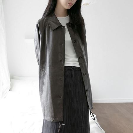 Dongdaemum Women’s Coats & Jackets, a testament to the elegance and quality of wholesale Korean fashion.