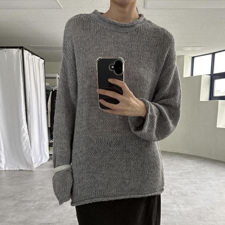 Dongdaemum Women’s Shirts, Tops & T-Shirts, a testament to the elegance and quality of wholesale Korean fashion.