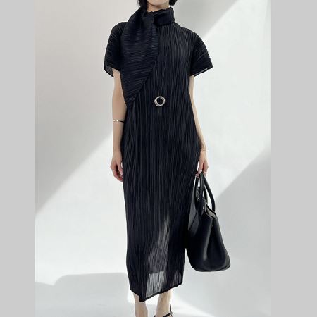 Dongdaemum Women’s Dresses, a testament to the elegance and quality of wholesale Korean fashion.