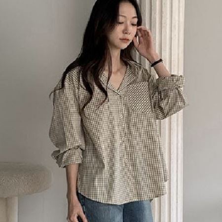 Dongdaemum Women’s Shirts, Tops & T-Shirts, a testament to the elegance and quality of wholesale Korean fashion.