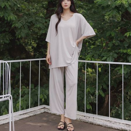 A variety of Dongdaemum Women’s One-Pieces, representing the allure of Korean fashion.