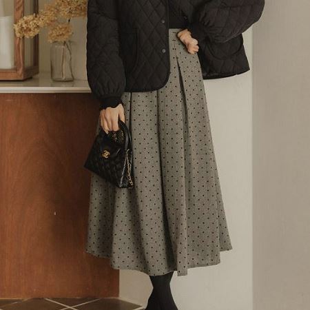 Dongdaemum Women’s Dresses, a testament to the elegance and quality of wholesale Korean fashion.