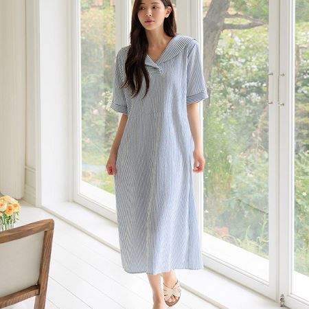 A collection of Dongdaemum Women’s Dresses, encapsulating the charm of Korean fashion.
