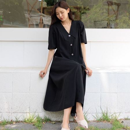 A collection of Dongdaemum Women’s Dresses, encapsulating the charm of Korean fashion.