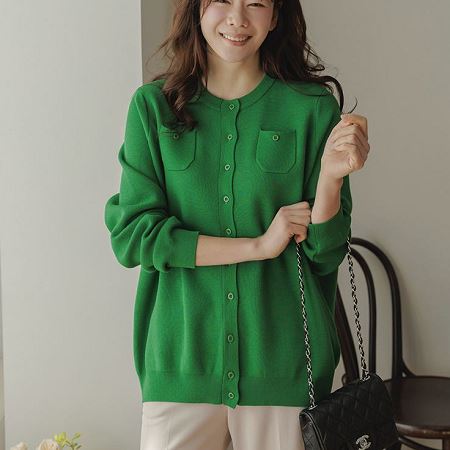Dongdaemum Women’s Coats & Jackets, a testament to the elegance and quality of wholesale Korean fashion.