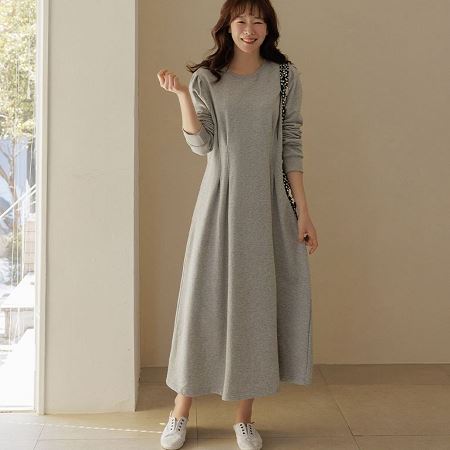 Dongdaemum Women’s Dresses, a testament to the elegance and quality of wholesale Korean fashion.