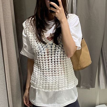 Dongdaemum Women’s Coats & Jackets, a testament to the elegance and quality of wholesale Korean fashion.