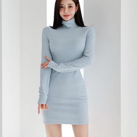 Dongdaemum Women’s Dresses, a testament to the elegance and quality of wholesale Korean fashion.