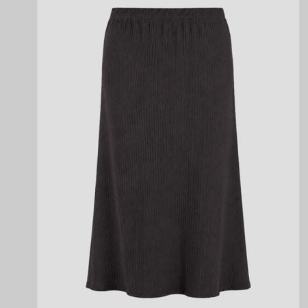 Dongdaemum Women’s Dresses, a testament to the elegance and quality of wholesale Korean fashion.