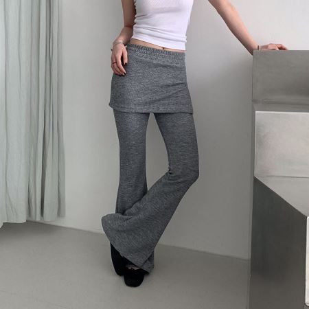 Dongdaemum Women’s Pants, a testament to the elegance and quality of wholesale Korean fashion.