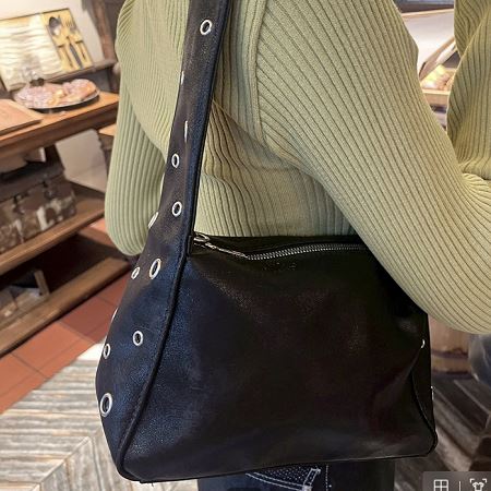 A collection of Dongdaemum Women’s Handbags, Wallets & Cases, showcasing the elegance of Korean fashion.