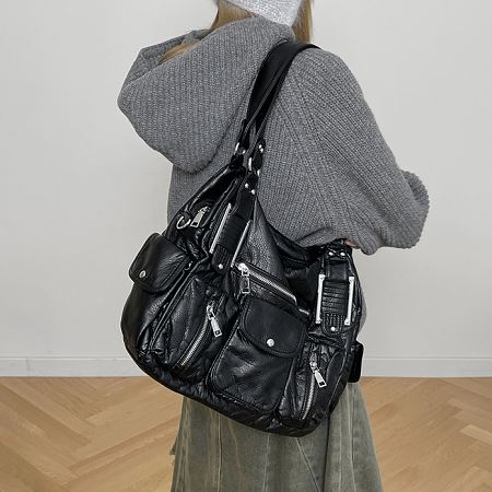A collection of Dongdaemum Women’s Handbags, Wallets & Cases, showcasing the elegance of Korean fashion.