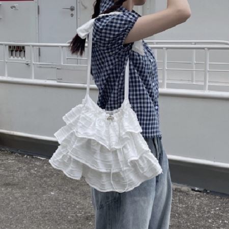 A collection of Dongdaemum Women’s Handbags, Wallets & Cases, showcasing the elegance of Korean fashion.