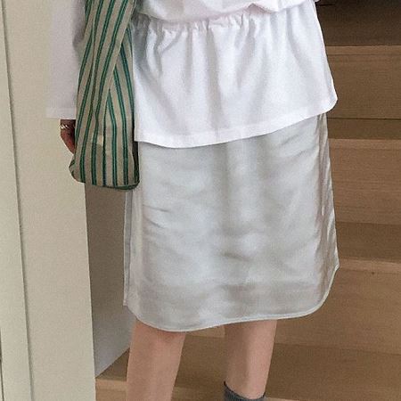 Dongdaemum Women’s Dresses, a testament to the elegance and quality of wholesale Korean fashion.