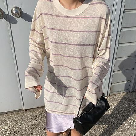 Dongdaemum Women’s Shirts, Tops & T-Shirts, a testament to the elegance and quality of wholesale Korean fashion.