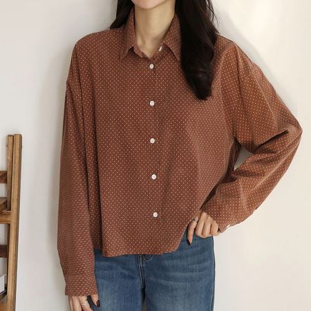 Dongdaemum Women’s Shirts, Tops & T-Shirts, a testament to the elegance and quality of wholesale Korean fashion.
