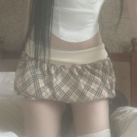 Dongdaemum Women’s Dresses, a testament to the elegance and quality of wholesale Korean fashion.