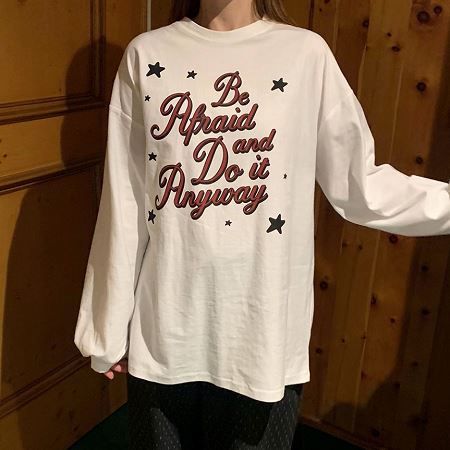 Dongdaemum Women’s Shirts, Tops & T-Shirts, a testament to the elegance and quality of wholesale Korean fashion.