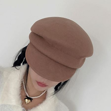 Dongdaemum Women’s Clothing Accessories, a testament to the elegance and quality of wholesale Korean fashion.