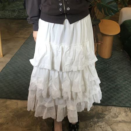Dongdaemum Women’s Dresses, a testament to the elegance and quality of wholesale Korean fashion.