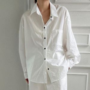 Dongdaemum Women’s Shirts, Tops & T-Shirts, a testament to the elegance and quality of wholesale Korean fashion.