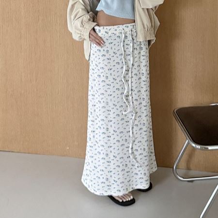 Dongdaemum Women’s Dresses, a testament to the elegance and quality of wholesale Korean fashion.